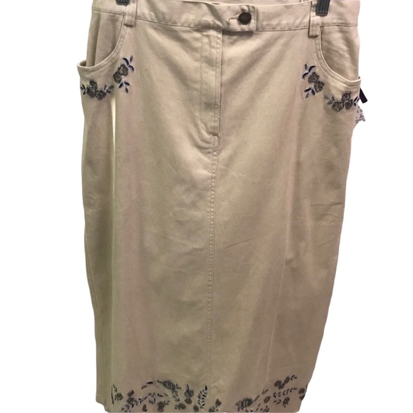 Susan Graver Beaded Skirt - Picture 1 of 2
